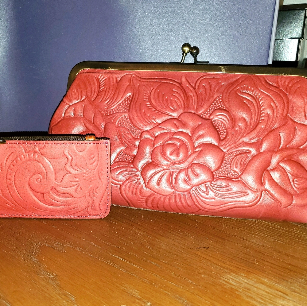 Patricia Nash leather handbag purse embossed roses